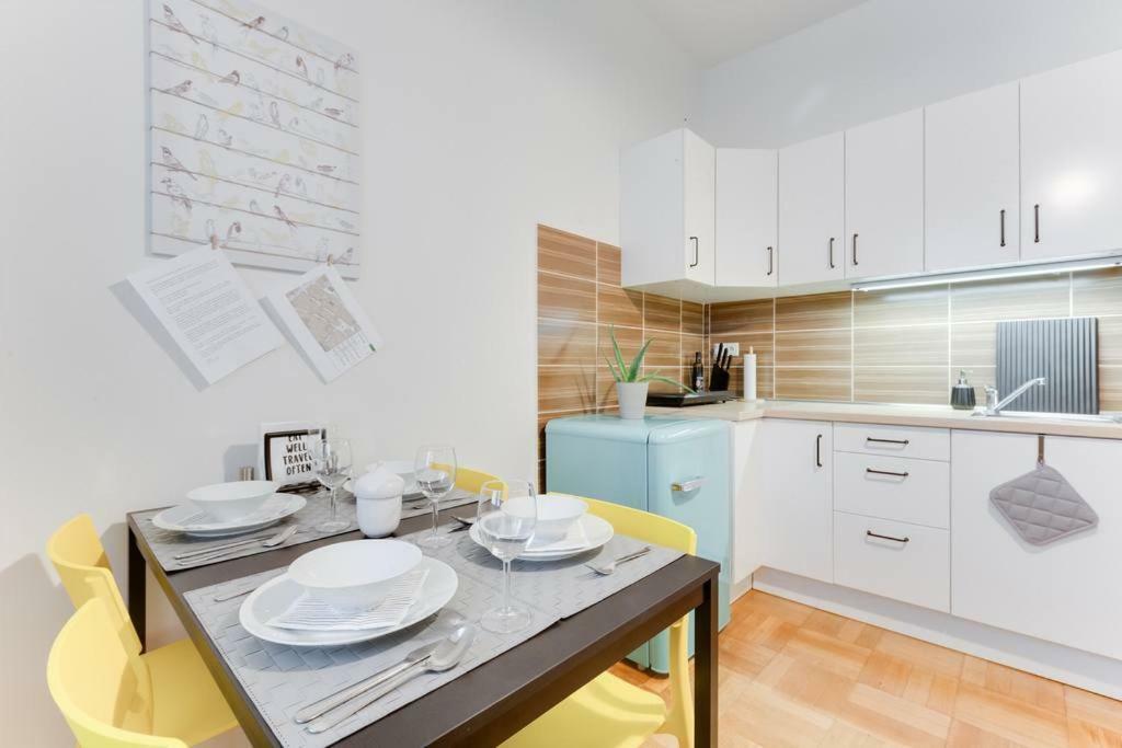 Apartment Alex Прага Екстериор снимка